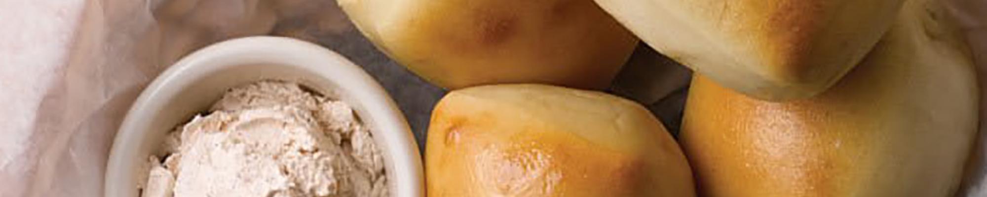 Texas Roadhouse rolls